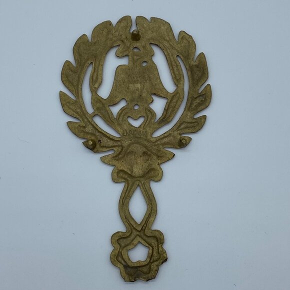 Vintage Solid Brass Trivet Hot Plate Decorative Eagle w/ Heart 7" Made in Japan - Picture 6 of 13